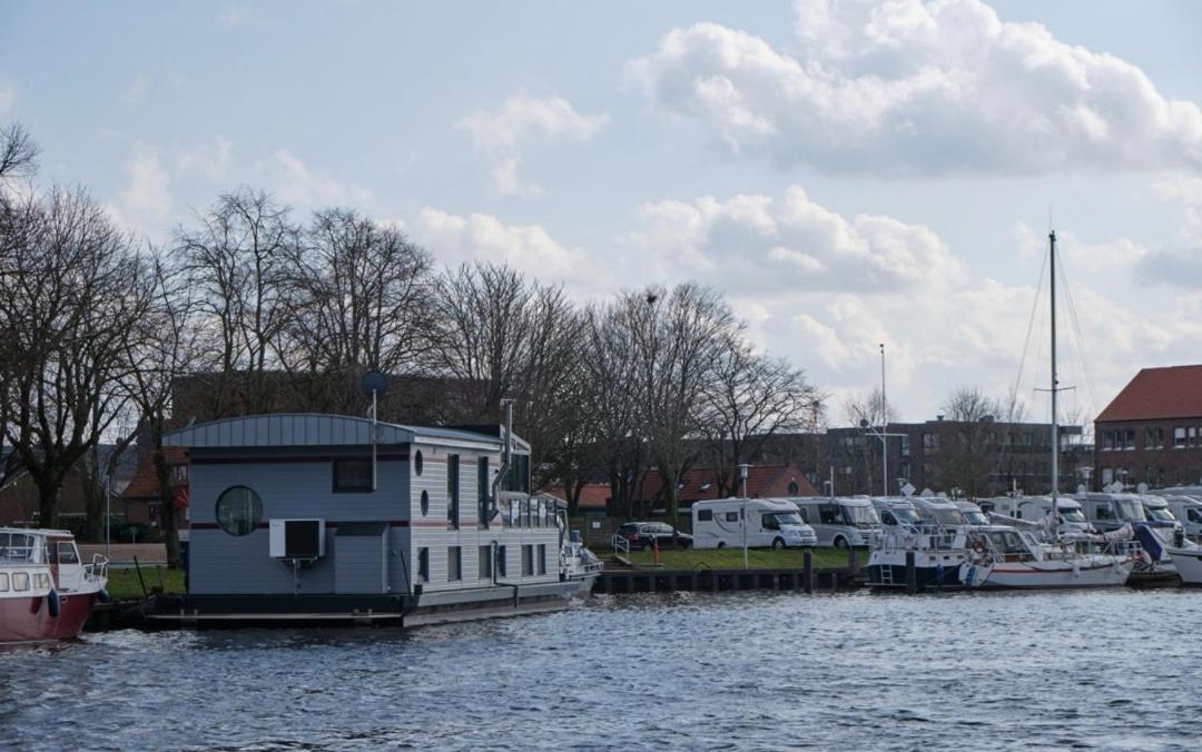 Hausboot Die Leseinsel Emden Exterior photo